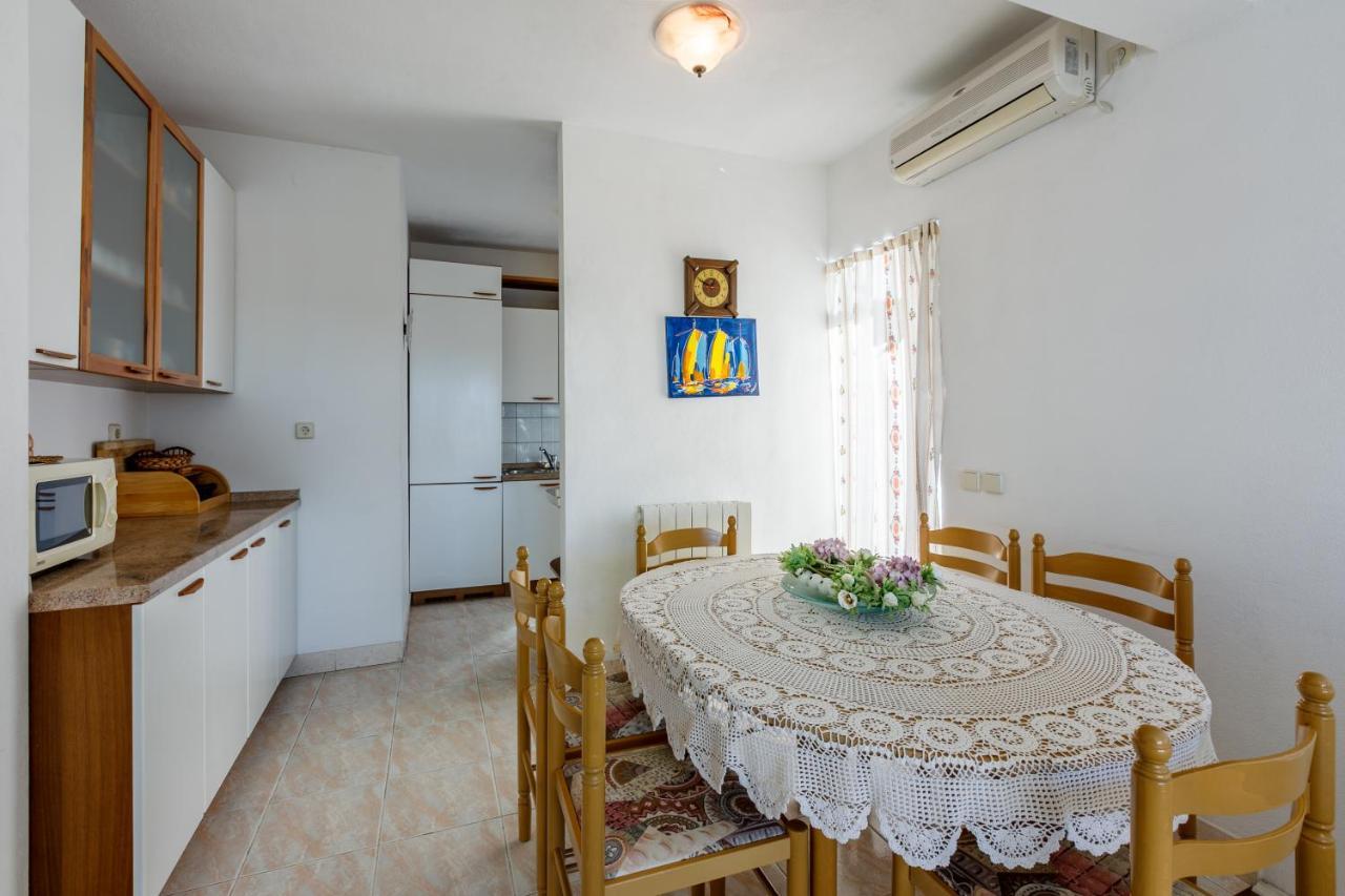 Apartment Eni Selce Εξωτερικό φωτογραφία